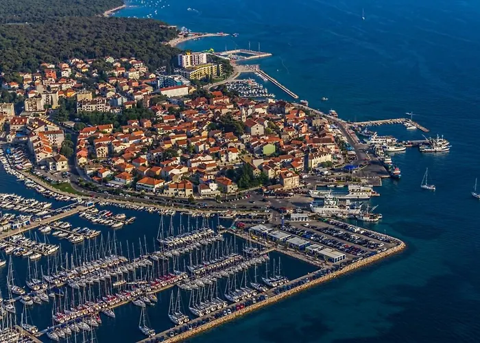 In With Terrace, Air Conditioning, Wi-fi 4801-1 * Biograd Na Moru