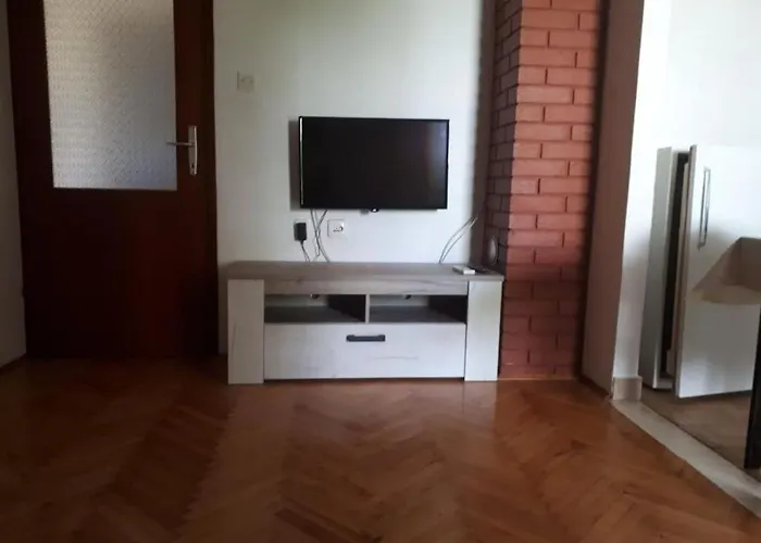 アパート In With Terrace, Air Conditioning, Wi-fi 4801-1